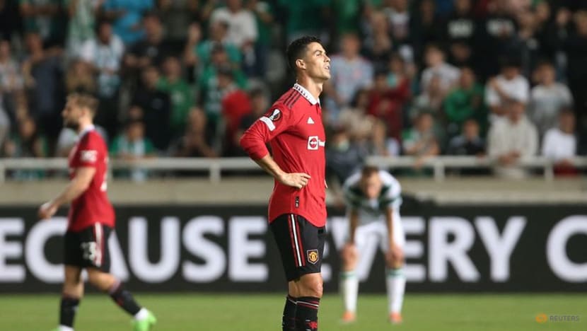 Rooney urges out-of-favour Man United forward Ronaldo to stay patient Rooney urges out-of-favour Man United forward Ronaldo to stay patient