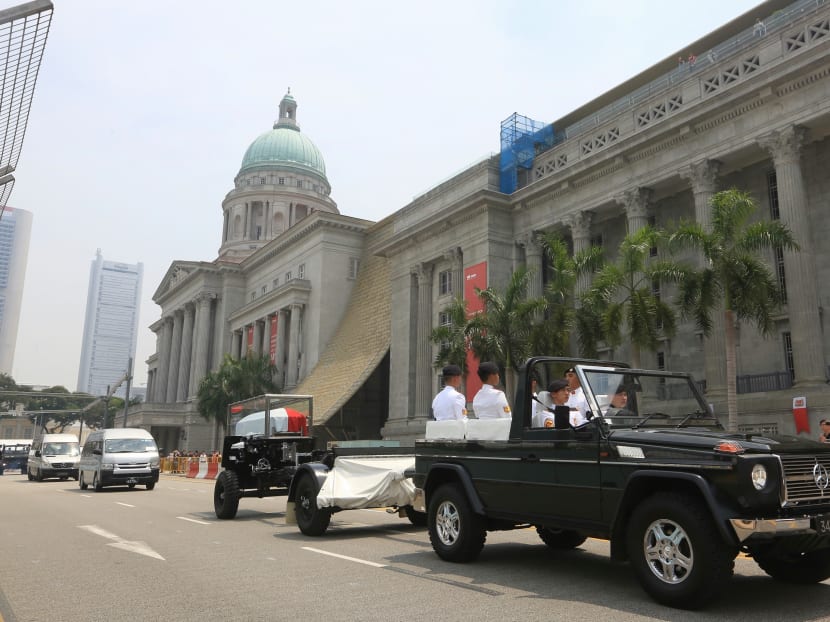 Final journey across S’pore for S R Nathan during funeral procession