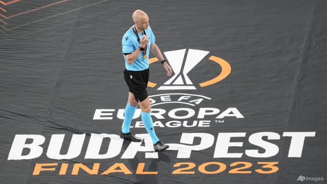 Harassment of Europa League final referee Taylor condemned by PGMOL 