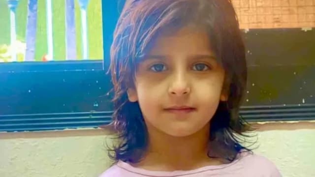 家中厕所惊现毒蛇 沙特六岁女童被咬后丧命