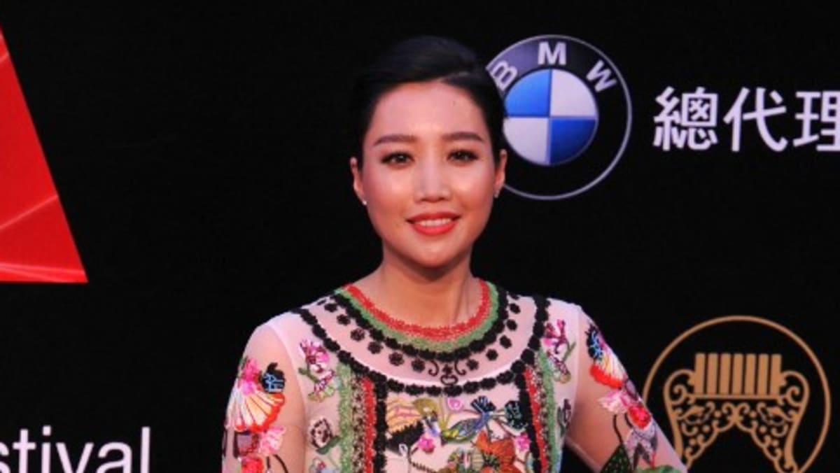 Penyanyi Taiwan A-Lin memulai tur dunia di Singapura pada bulan Mei dengan konser skala besar