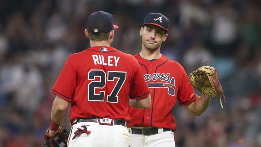 MLB roundup: Cubs' 5-run burst beats Phils in 10 innings MLB roundup: Cubs' 5-run burst beats Phils in 10 innings
