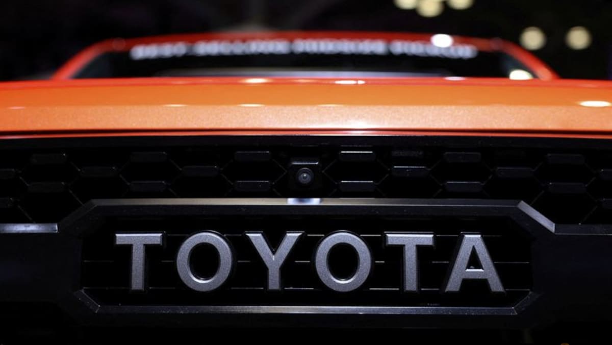 Toyota menargetkan lonjakan laba 10%, penjualan EV yang kuat saat kesengsaraan mereda