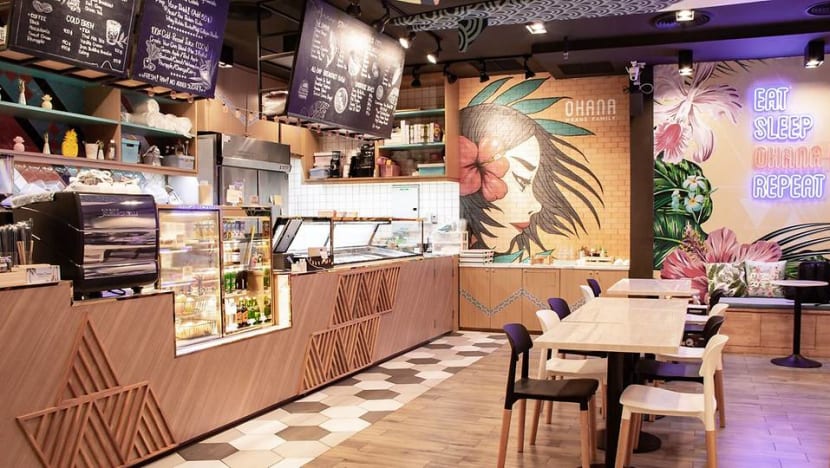 Singaporean restaurant owner tests positive for COVID-19 in Thailand Singaporean restaurant owner tests positive for COVID-19 in Thailand