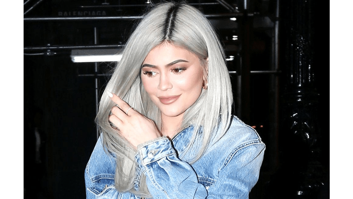 Kylie Jenner poses nude for Playboy - 8days