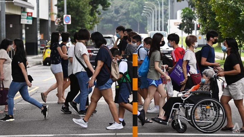 Singapore reports 3,099 new COVID-19 cases and 14 more deaths Singapore reports 3,099 new COVID-19 cases and 14 more deaths