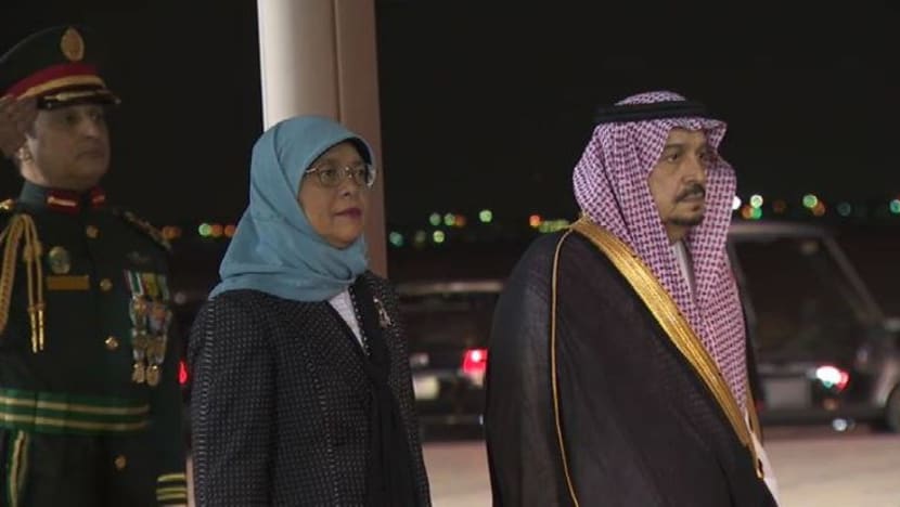 Presiden Halimah Yacob bertemu Raja Salman, Putera Mahkota Saudi