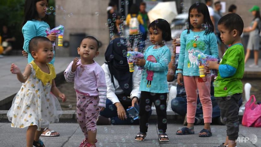 Malaysia to consider 7-day paternity leave proposal for private sector Malaysia to consider 7-day paternity leave proposal for private sector