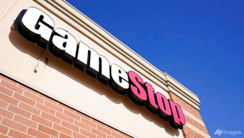 GameStop loses CEO in latest management shakeup GameStop loses CEO in latest management shakeup