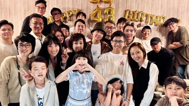 林俊杰迎43岁生日　母亲飞到台北送惊喜