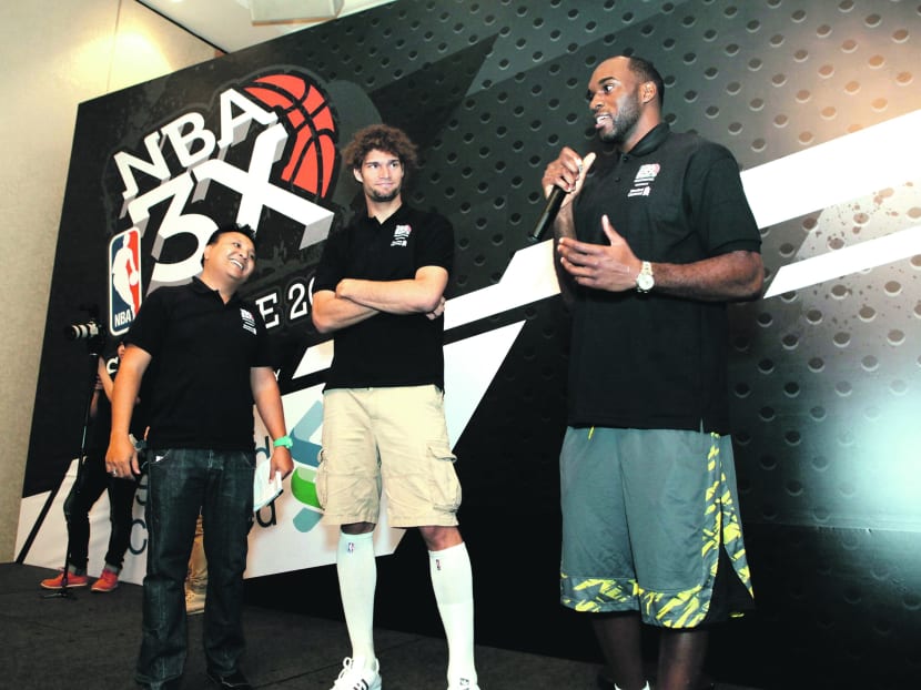 Last month’s Interactive Fan Session featured NBA stars such as Robin Lopez (centre) and Quincy Pondexter (right). Photo: NBA 3X Singapore presented by Standard Chartered