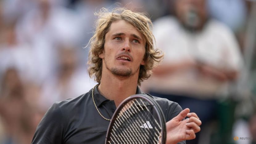 Zverev says injury woes behind him after return to French Open semis