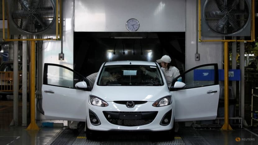 Ford invests US$900 million to modernise Thai auto plants Ford invests US$900 million to modernise Thai auto plants