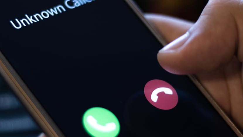 20211217 istock caller