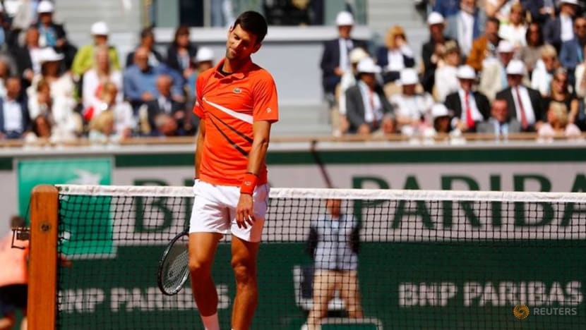 Tennis: Djokovic out to make amends in Paris for US Open fiasco Tennis: Djokovic out to make amends in Paris for US Open fiasco