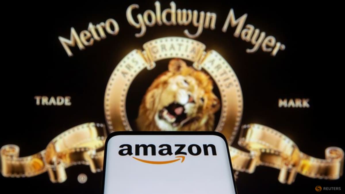 Kelompok serikat pekerja mengatakan AS harus menolak rencana Amazon untuk membeli MGM
