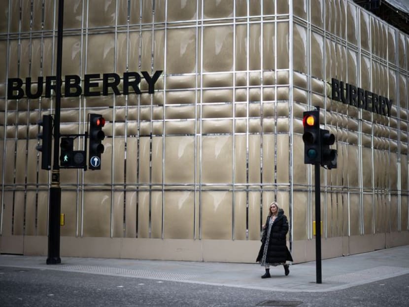 Burberry store geneva shop