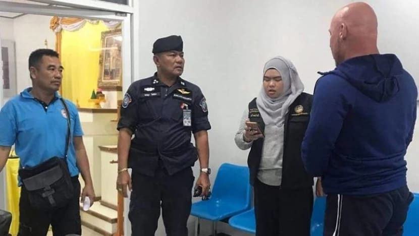 Norwegian charged with strangling Singaporean woman's husband in Phuket gets bail Norwegian charged with strangling Singaporean woman's husband in Phuket gets bail
