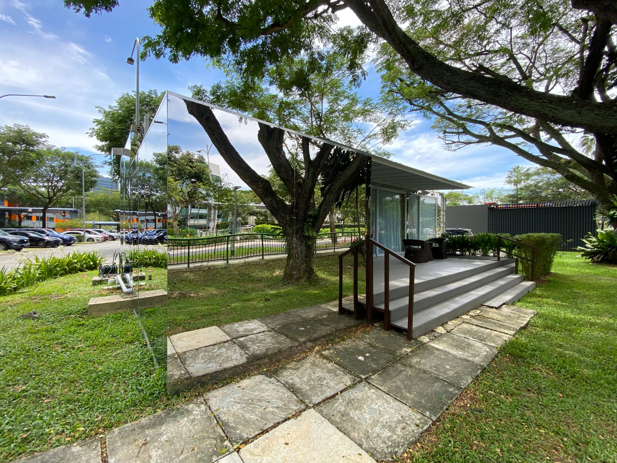 This “Invisible” Hotel Is Perfect For Group Staycations; Each Room Accommodates 4 People Comfortably This “Invisible” Hotel Is Perfect For Group Staycations; Each Room Accommodates 4 People Comfortably