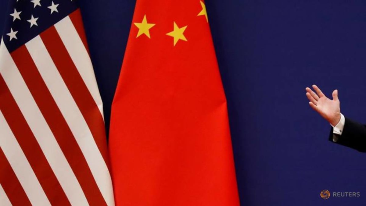 AS mendakwa 8 orang atas dugaan rencana melecehkan dan mengintimidasi warganya untuk kembali ke Tiongkok