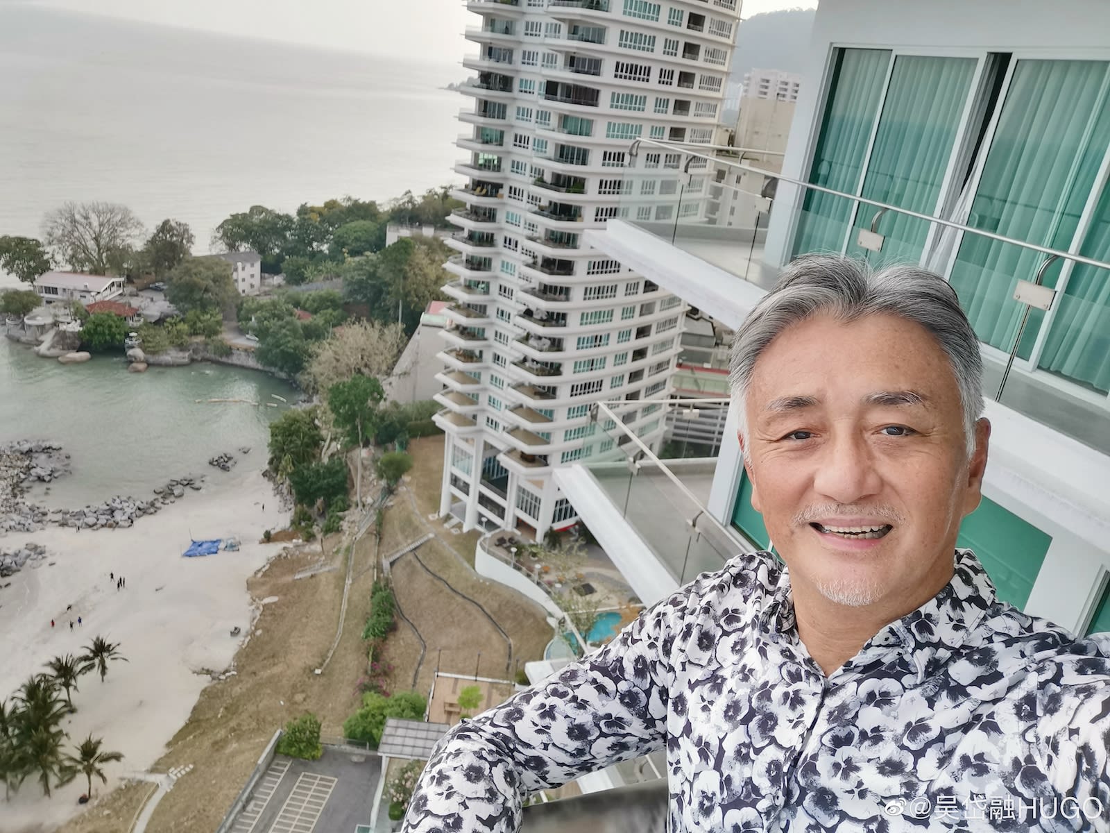 Check Out Hugo Ng’s 5,000 Sq Ft Seafront Apartment In Penang, Which He Rents For S$3K A Month Check Out Hugo Ng’s 5,000 Sq Ft Seafront Apartment In Penang, Which He Rents For S$3K A Month