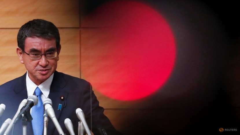 Japan PM contender Kono wants stimulus to focus on energy, 5G Japan PM contender Kono wants stimulus to focus on energy, 5G