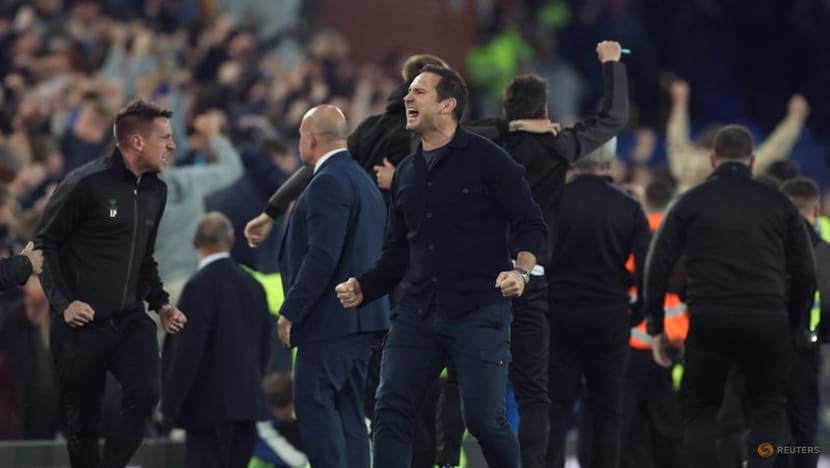 Calvert-Lewin secures Everton survival in epic win over Palace Calvert-Lewin secures Everton survival in epic win over Palace