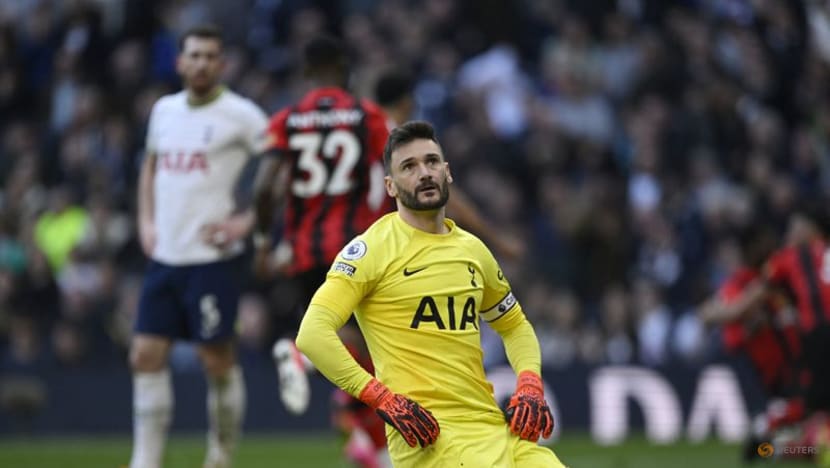 Tottenham blow top-four chance in defeat by Bournemouth Tottenham blow top-four chance in defeat by Bournemouth