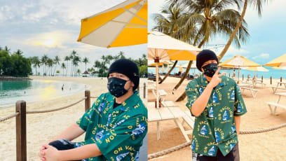 Jay Chou Visits Sentosa With Wife Hannah Quinlivan, One Fan Asks If He Can “Go To Hougang”