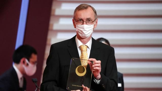 瑞典古遗传学家获颁今年诺贝尔医学奖