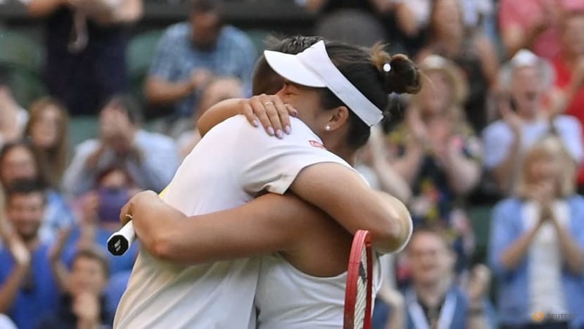Double delight as Krawczyk and Skupski retain Wimbledon title Double delight as Krawczyk and Skupski retain Wimbledon title