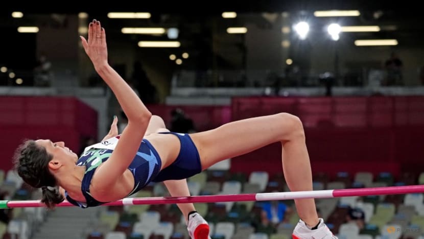 Olympics-Athletics-Emotional Lasitskene soars to high jump gold Olympics-Athletics-Emotional Lasitskene soars to high jump gold