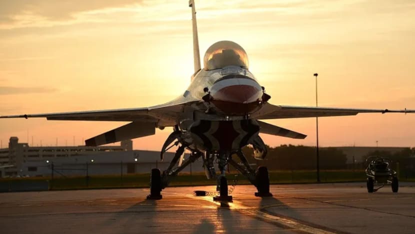 தைவானிய ஆகாயப்படை F-16 ரகப் போர் விமானங்களை முடக்கியது