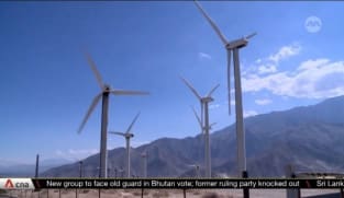 Roadblocks to US renewable energy transition despite huge investments | Video