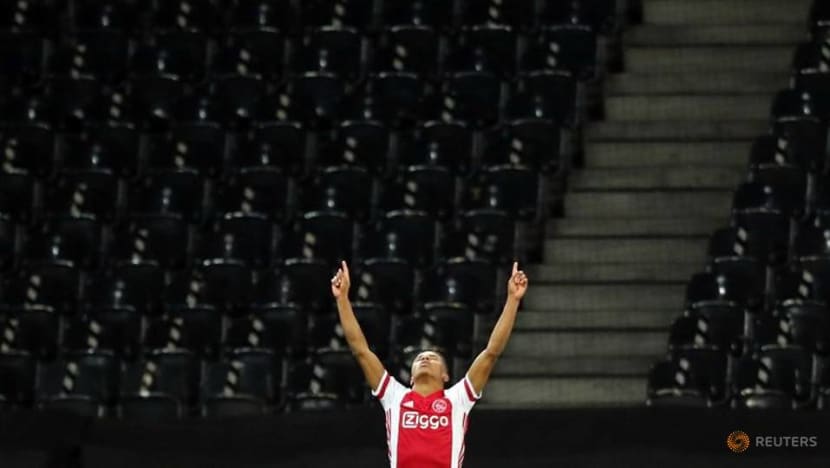 Football: Neres nets late winner as Ajax beat Vitesse in Dutch Cup final Football: Neres nets late winner as Ajax beat Vitesse in Dutch Cup final