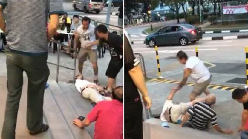 2 lelaki diberkas bergaduh guna buku lima di kedai kopi Taman Jurong