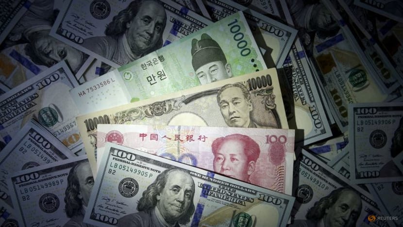 Dollar buoyed by hawkish Fed expectations as debt deal eyed