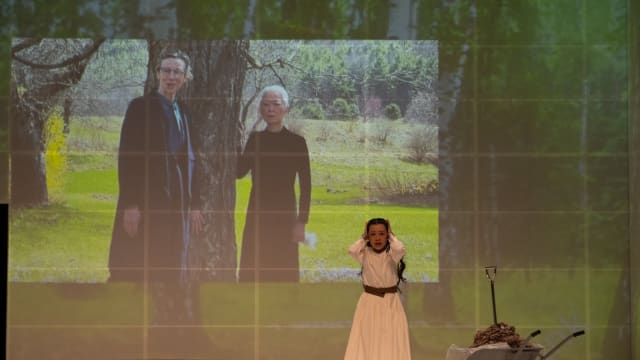 混合媒介舞台剧《三姐妹》　看新美演员隔空飙戏