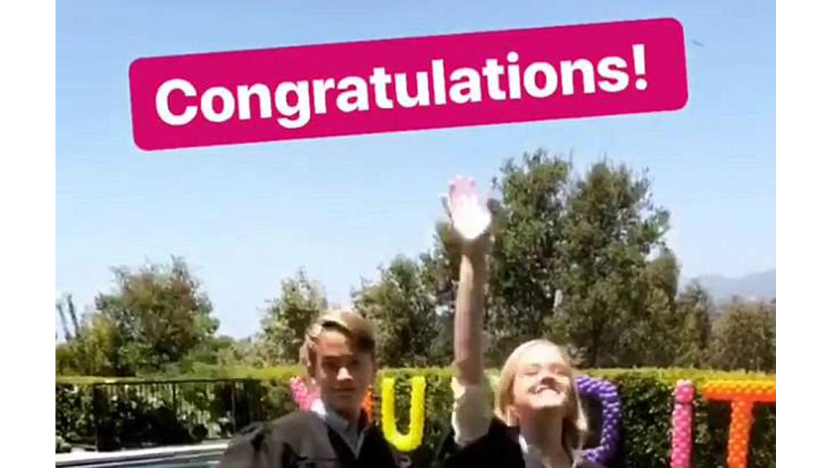 Reese Witherspoon throws a graduation party for her kids Reese Witherspoon throws a graduation party for her kids