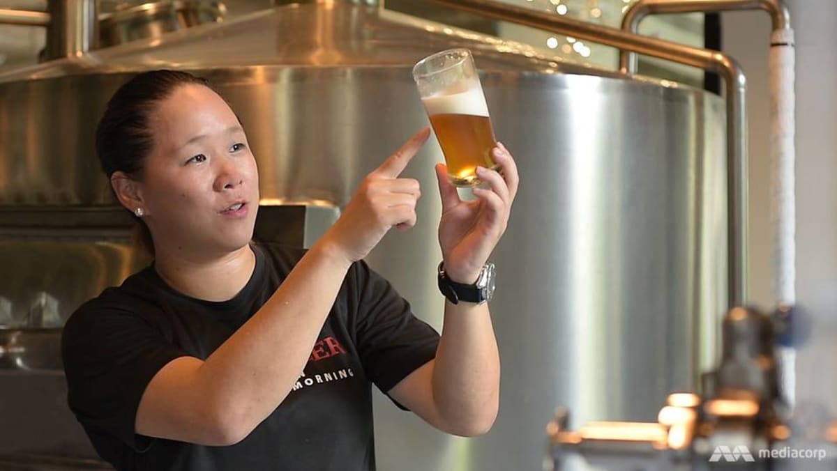 are-you-a-beer-girl-meet-singapore-s-first-and-only-certified-female-brewmaster