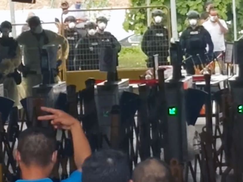 Koh Poh Koon admits shortcomings by Govt, operator and employer led to Jurong dormitory unrest Koh Poh Koon admits shortcomings by Govt, operator and employer led to Jurong dormitory unrest