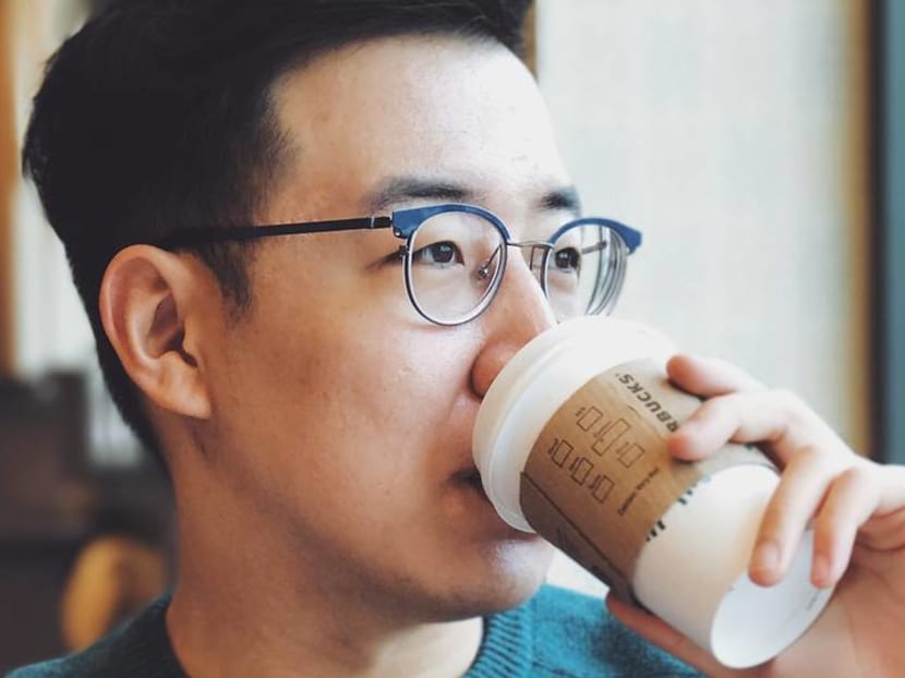 Wearing glasses, facial hair: Do these increase the risk of COVID-19 infection? Wearing glasses, facial hair: Do these increase the risk of COVID-19 infection?