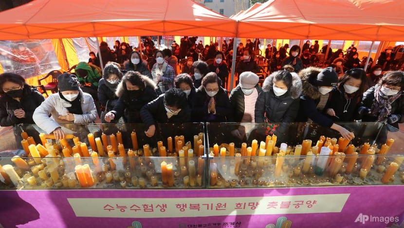 South Korea weighs tougher curbs as COVID-19 cases hit 9-month high South Korea weighs tougher curbs as COVID-19 cases hit 9-month high
