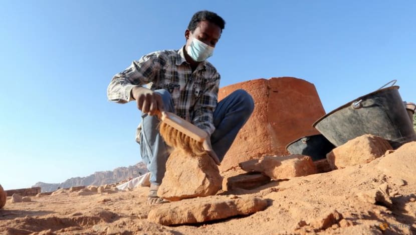 Archaeologists in Saudi Arabia excavate forgotten kingdoms Archaeologists in Saudi Arabia excavate forgotten kingdoms