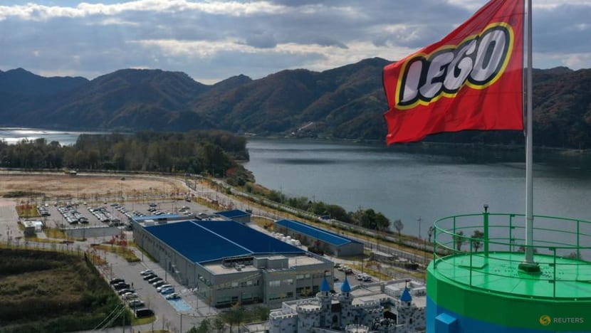 Korean theme park developer's bond default points to wider stress Korean theme park developer's bond default points to wider stress