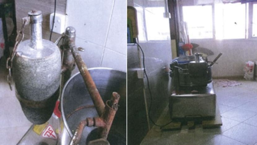 Woman illegally ordered daughter's maids to clean other houses, make chilli paste for money Woman illegally ordered daughter's maids to clean other houses, make chilli paste for money