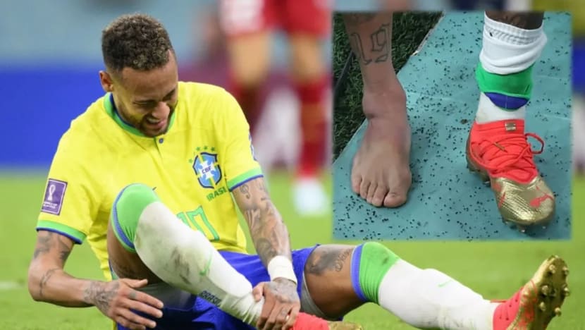 Perlawanan Piala Dunia: Neymar terseliuh kaki Perlawanan Piala Dunia: Neymar terseliuh kaki