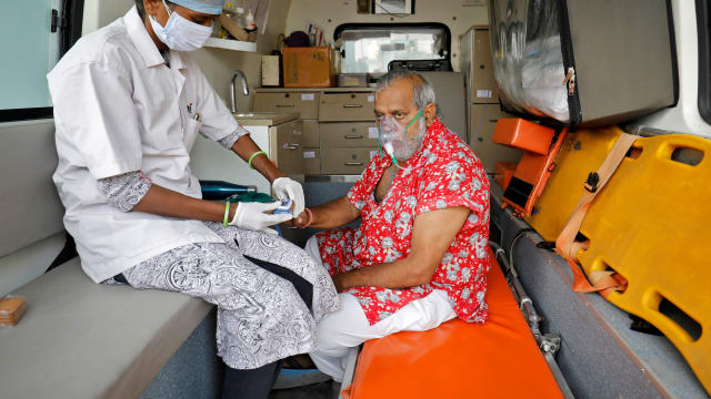 【冠状病毒19】印度医疗系统不胜负荷 当局招募退役军医进行支援