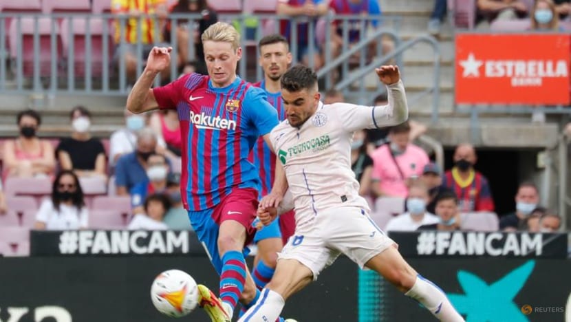 Football: Depay on target in narrow Barca win over Getafe Football: Depay on target in narrow Barca win over Getafe