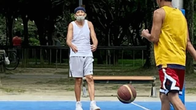 阿伯小心！秦汉怎么老成这样？